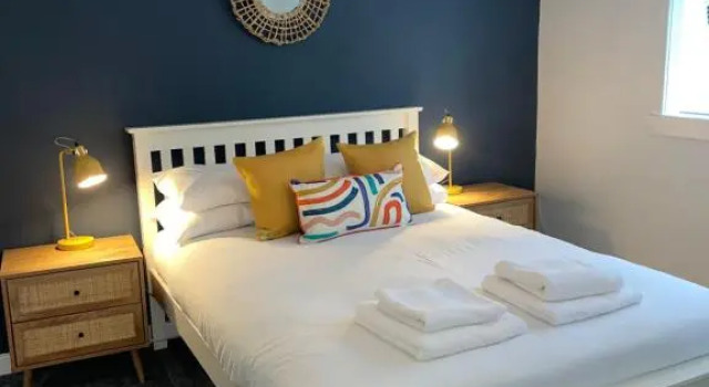 Ross Place Apartment