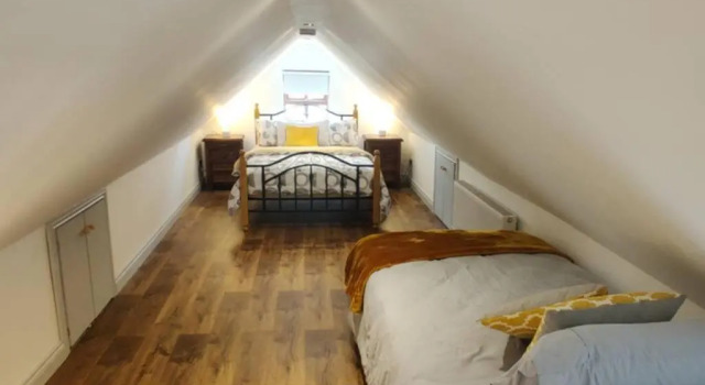 Luxury 'Cois Abhainn' Self Catering Apartment, Buchen Sie Ferienwohnung Foxford Mayo