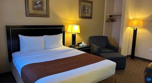 Четырёхместный номер Standard Travelodge by Wyndham Valleyview AB