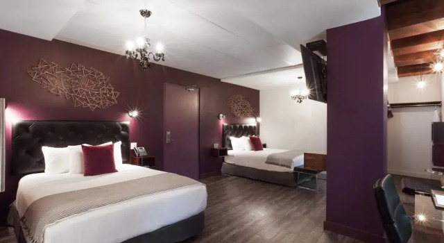 Четырёхместный номер Standard с видом на внутренний двор Hotel Metro