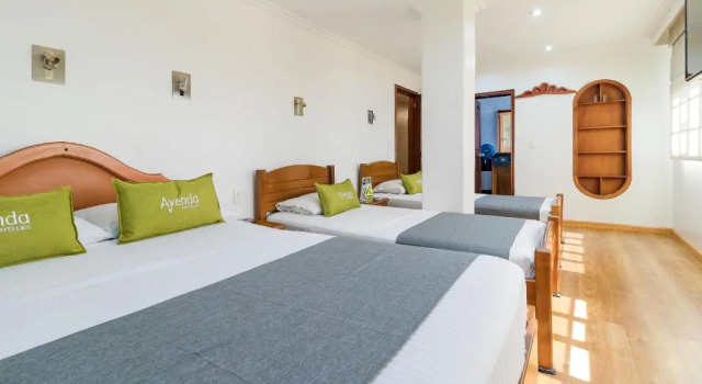Четырёхместный номер Standard Hotel Fontibon