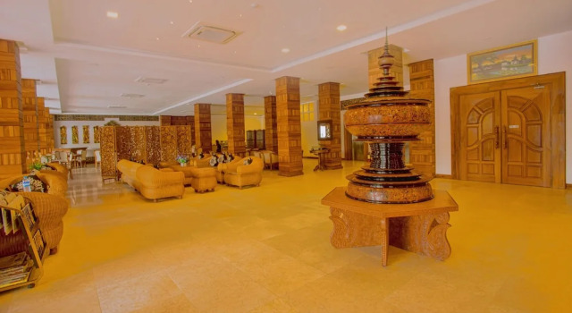 Mandalay Lodge Hotel, Rezerwuj Hotel Mandalay Myanmar