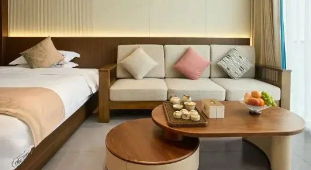 Люкс с балконом Weiyu Mountain Residence Inn