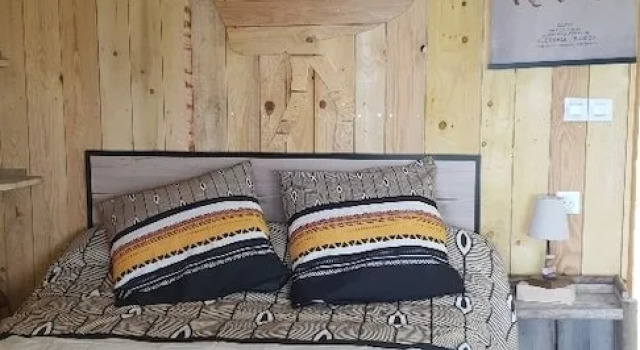 La Cabane Perchee, Book Hotel Hoteller i Villelaure med morgenmad, Morgenmad