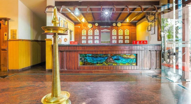 Capital O 72734 Hotel Sri Sai Inn, Rezerwuj Hotel Hajdarabad 