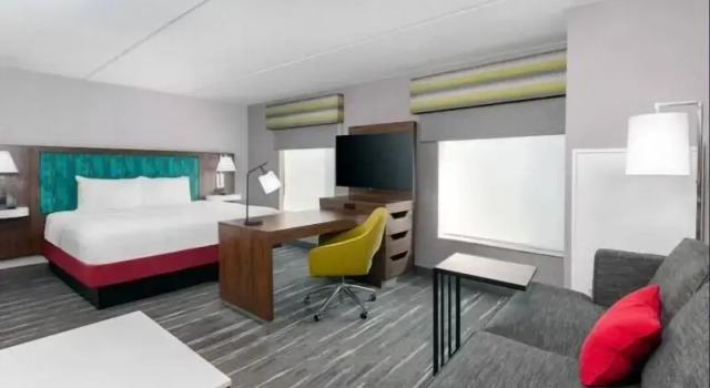 Студия Hampton Inn by Hilton Costa Mesa Newport Beach