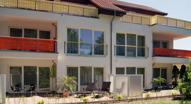 Апартаменты с балконом Am Schloonsee Haus D - Apartments mit Strandkorb