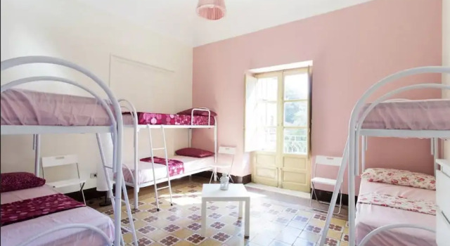 Sunshine Hostel