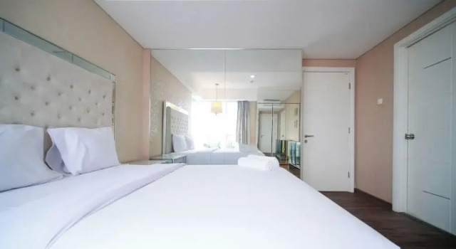 Best Location And Homey 3Br Apartment At Trillium Residence, Book Apartment Apartments in Surabaya, near Tunjungan Mall, Apartment