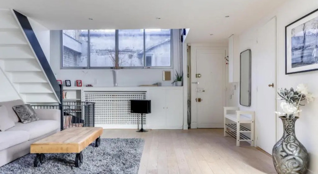 Апартаменты Eiffel Tower View Terrace Apartment