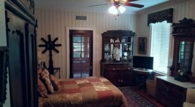 Hart Estate Bed and Breakfast, Забронировать Отель Отели Иллинойс 3 звезды, 3*