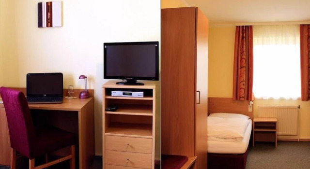 Hotel Denk Bed & Breakfast, Book Hotel  