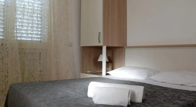 B&B Plaza, Забронировать Отель «постель и завтрак» Лампедуза Италия, рядом с Lampedusa Port
