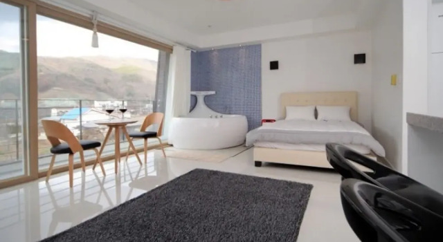 Chuncheon Beganwho Pension, Prenota Hotel Chuncheon Gangwon-Do, vicino a Jade Garden