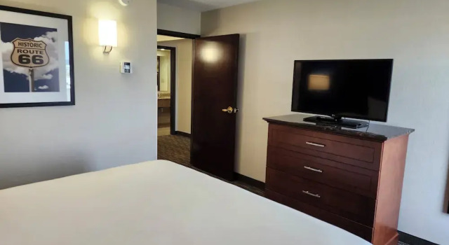 Люкс Heritage Inn & Suites St. Louis/Fenton, Trademark by Wyndham