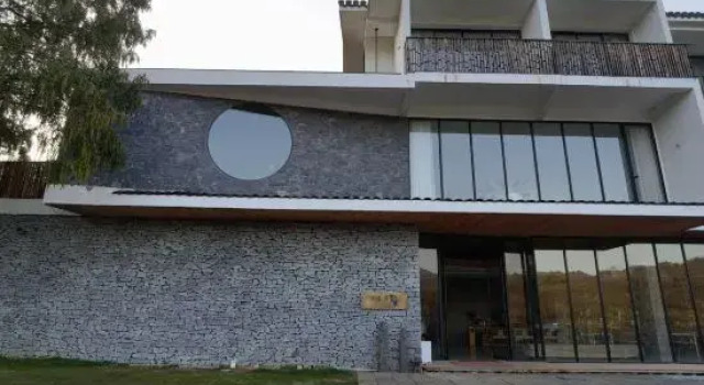 Sansheng Youxing Swimming Pool Vacation Apartment (Yinxing Valley), Book Lejlighed Lejligheder i Hubei, Lejlighed