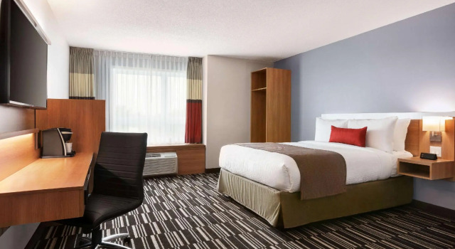 Номер Standard Microtel Inn & Suites by Wyndham Val-d Or