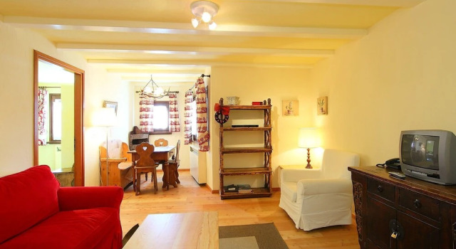 77-1 Silvaplana-surlej, Book Hotel Silvaplana 