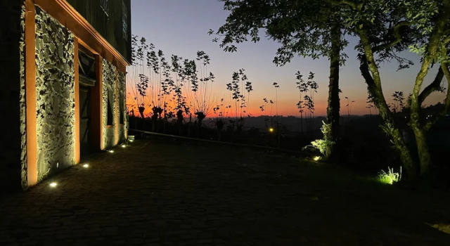 Casa de Pedra - Vinícola Mena Kaho, Забронировать Гостевой дом Гостевые дома Serra Gaucha, Гостевой дом