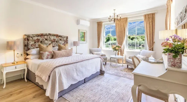 W-Collection Franschhoek LErmitage Villas, Забронировать Отель СПА-отели Франсхук, рядом с Huguenot Memorial Museum, SPA-услуги