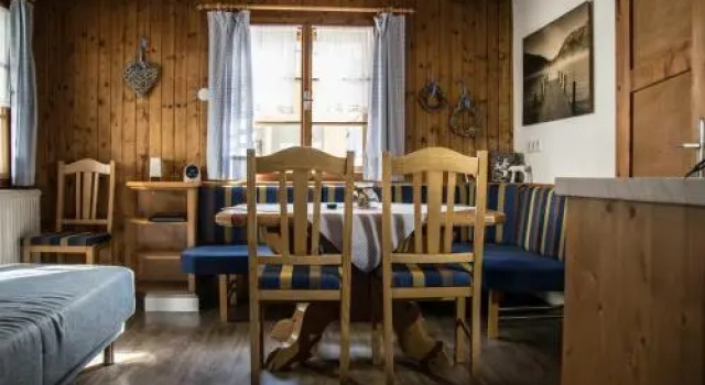 Ferienhaus am Plansee, Book Hotel Plansee Tyrol