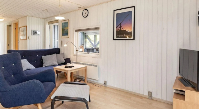 Коттедж 5 person holiday home in Ålbæk