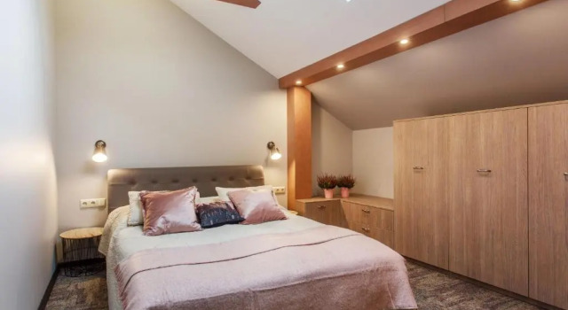 Апартаменты Deluxe Old Town Trio Apartments