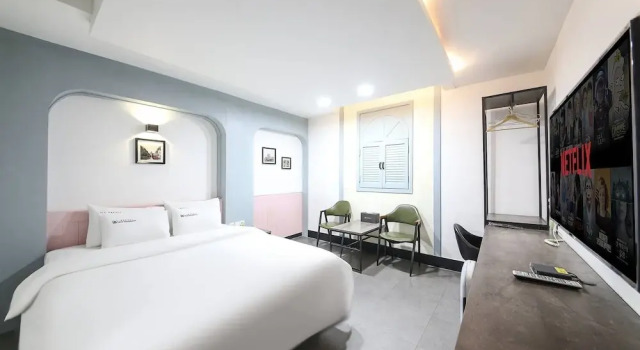 Номер Standard Renaissance Hotel