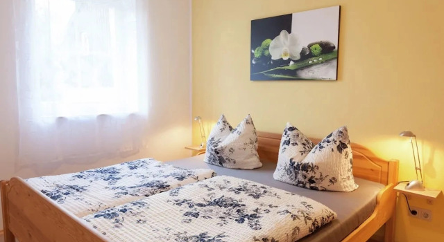 Коттедж Comfort Cosy Apartment in Weissig With Garden