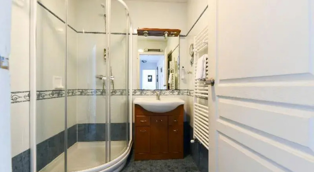 Апартаменты с 2 комнатами с балконом Logis Hotel & Restaurant Bergeret Sport
