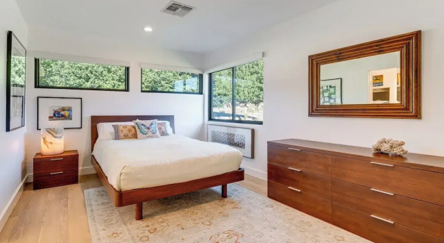 Luxe Mid-century Austin Home w/ Canyon Views