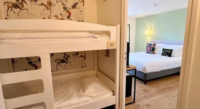 Четырёхместный семейный номер Standard Цокольный этаж Hotel Edouard VII