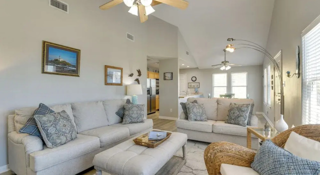 Коттедж Galveston Getaway: Spacious Home < 1 Mi to Beaches