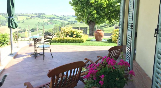 Girasole, Rezervovat Hotel  