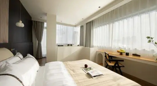 Семейный люкс “Banshan Yuan Boutique Hotel (Dali Chongsheng Temple Pagodas Branch)