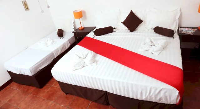 Hostal Sleep Easy Inn, Забронировать Отель Отели в центре Манагуа с завтраком, отели в центре Манагуа с завтраком