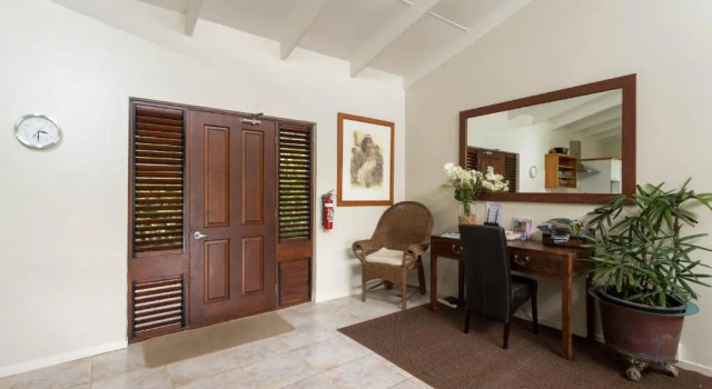 Muri Beach Villa