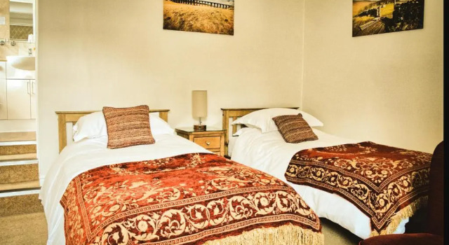 Двухместный номер Standard West End Guest House