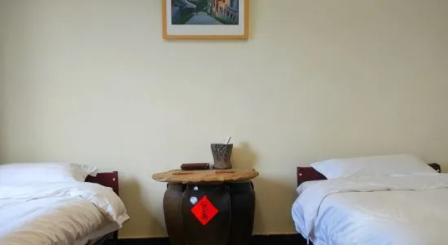 Люкс с 3 комнатами Liaolu Guesthouse