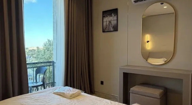 302 Tara-jre Jabal Al Lweibdeh With Stunning View, Забронировать Апартаменты/квартира Амман Провинция Амман, рядом с Римский театр Аммана
