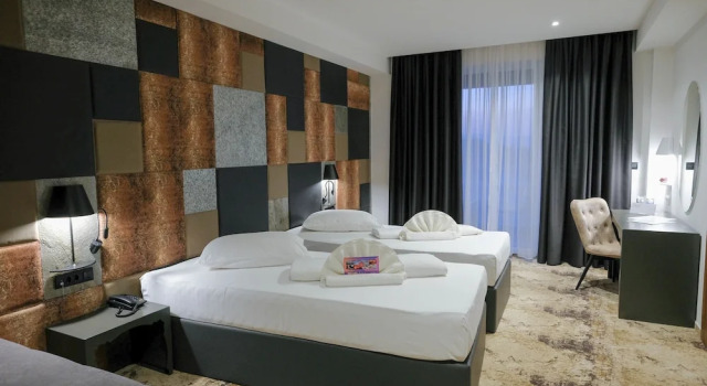 Двухместный номер Deluxe с балконом Hollywood Hotel
