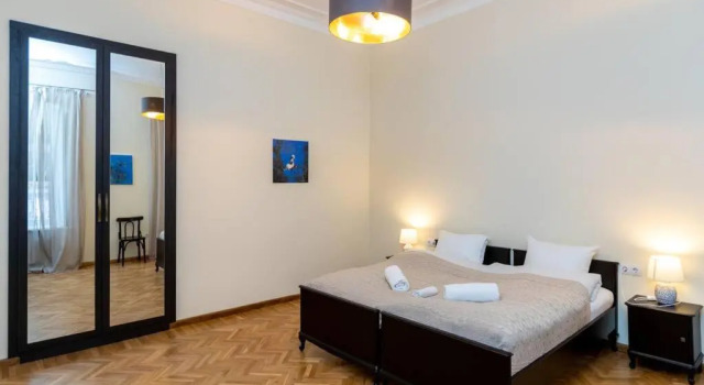 Апартаменты Precious 2 Bedroom apt In The Heart Of Tbilisi