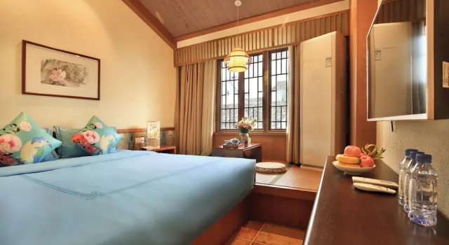Номер Standard с видом на горы The Beyond Villa Guilin Boutique Hotel