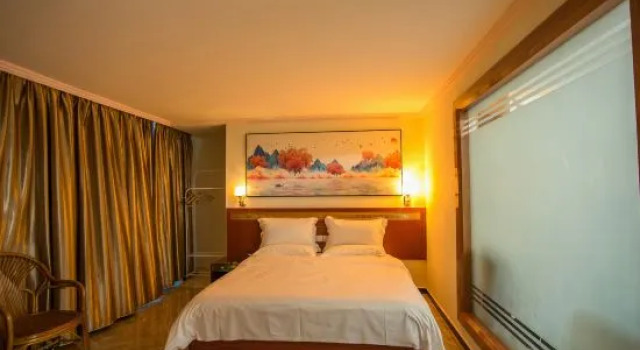 Люкс Deluxe Wenhui Yinwan Hotel (Wennan Old Street)