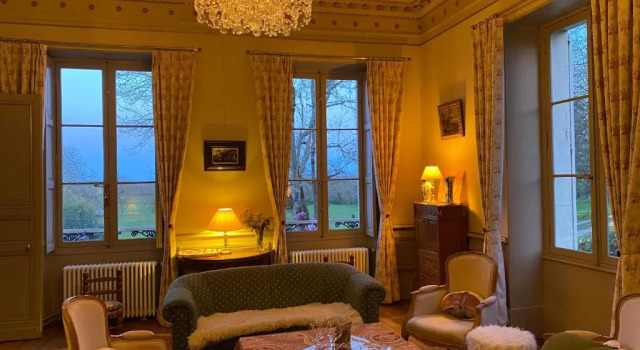 Chambres d'hôtes au Château De Preuil, Rezerwuj Hotel Vallenay Cher