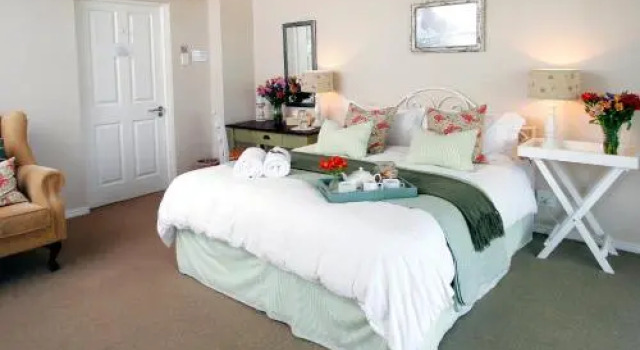The Beach House, Book Hotel Port Alfred Sunshine Coast