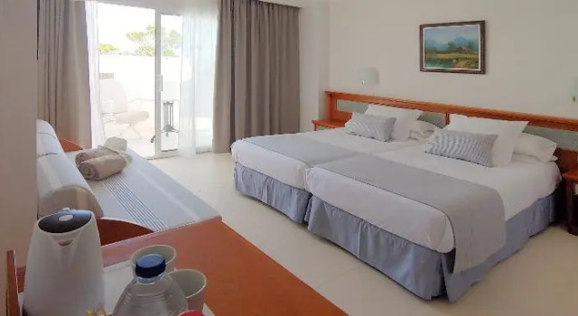 Номер Standard Hotel Rocamarina