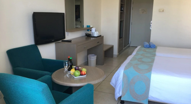 Двухместный номер Standard с балконом Avanti Hotel