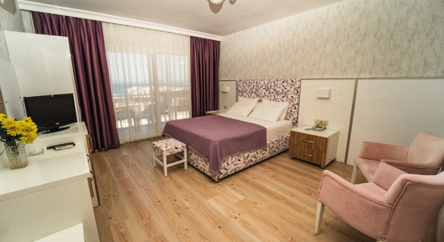 Люкс Classic Twins Hotel Çeşme
