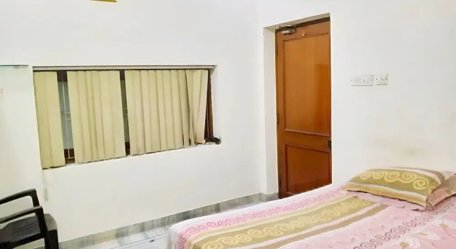 Номер Deluxe Siddhivinayak Temple Guest House